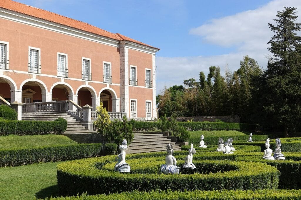 Palácio dos Condes da Calheta Jardim Botânico Tropical Lisbon, Portugal DSC06528